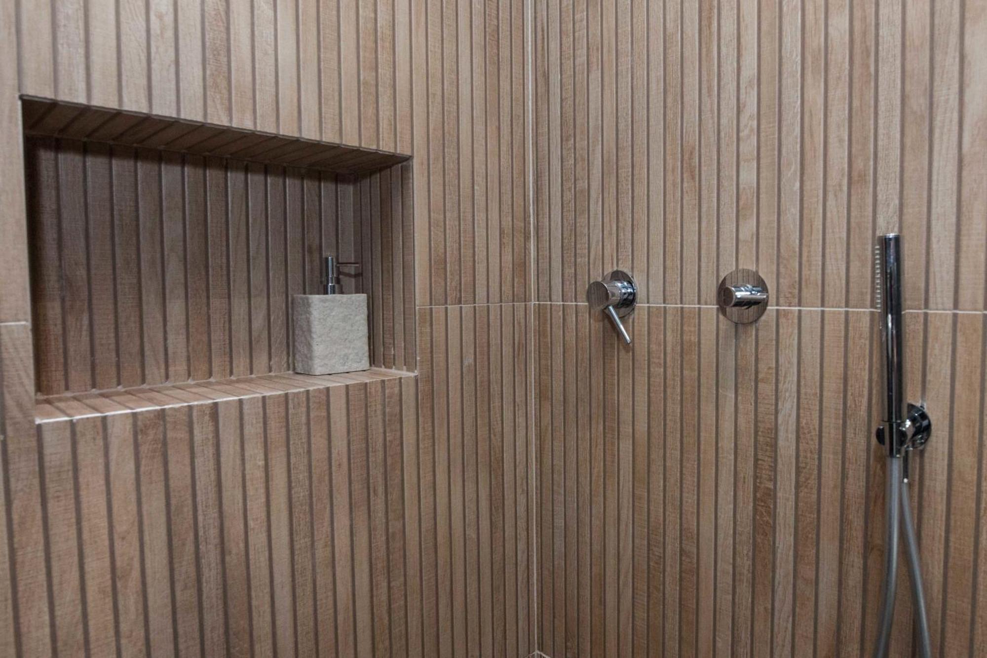 Petralona Gem Hotel-Style Studio With Balcony أثينا المظهر الخارجي الصورة