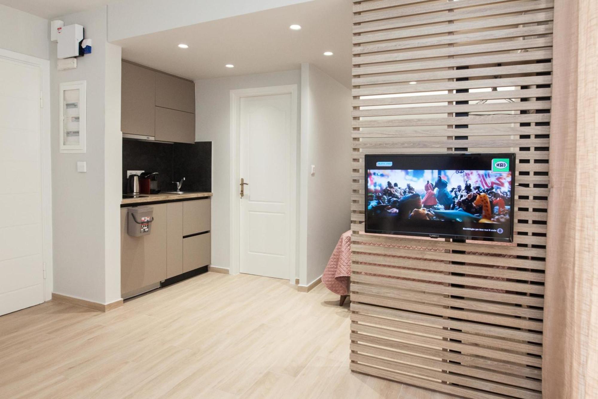 Petralona Gem Hotel-Style Studio With Balcony أثينا المظهر الخارجي الصورة